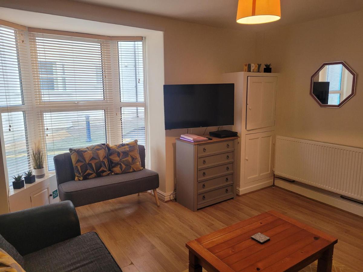 Large 5 Bed Town-Centre Home Close To The Beach, Sleeps 9 Aberystwyth Exterior photo