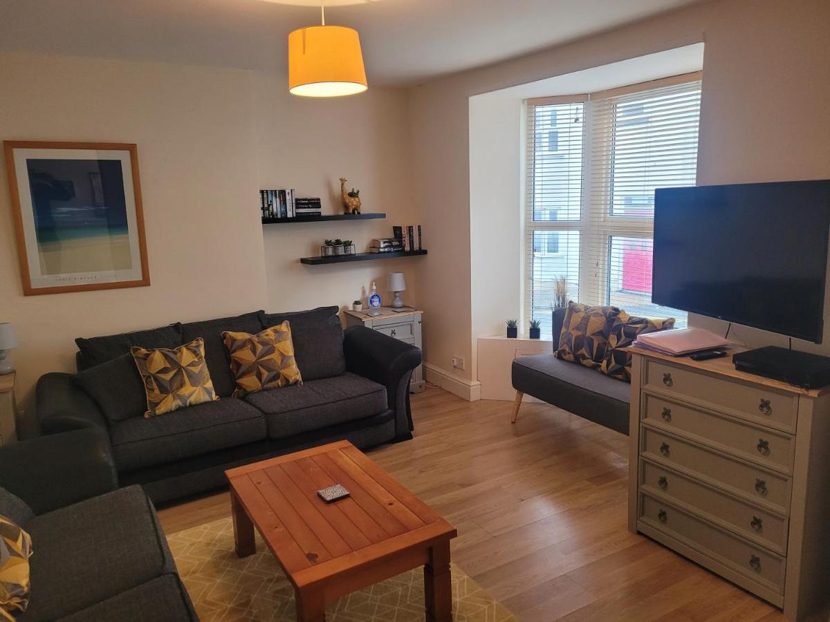 Large 5 Bed Town-Centre Home Close To The Beach, Sleeps 9 Aberystwyth Exterior photo
